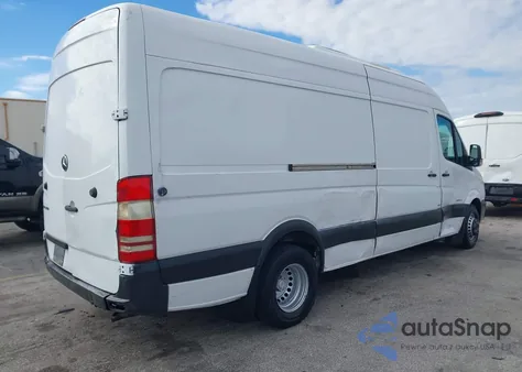 2015 Mercedes-Benz Sprinter 3500 High Roof из США, поврежденный, VIN WD3PF1CC3F5956023